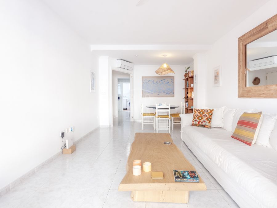 Appartement in het centrum van de haven van Jávea met uitzicht op zee, exclusief te koop bij Eurojavea