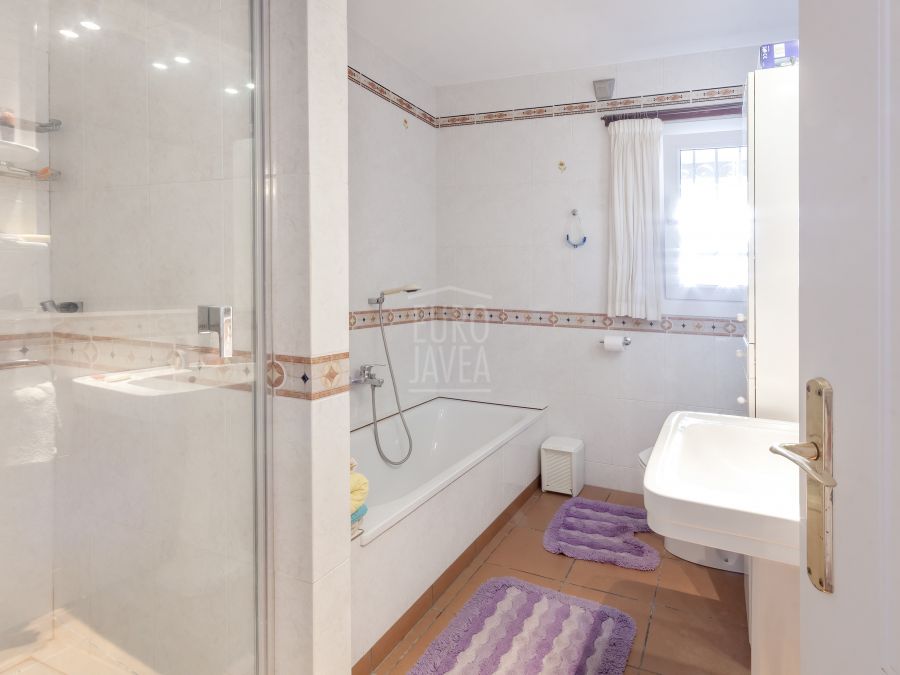 Villa for sale in the Los Lagos urbanization in Jesús Pobre, close to Jávea and Denia