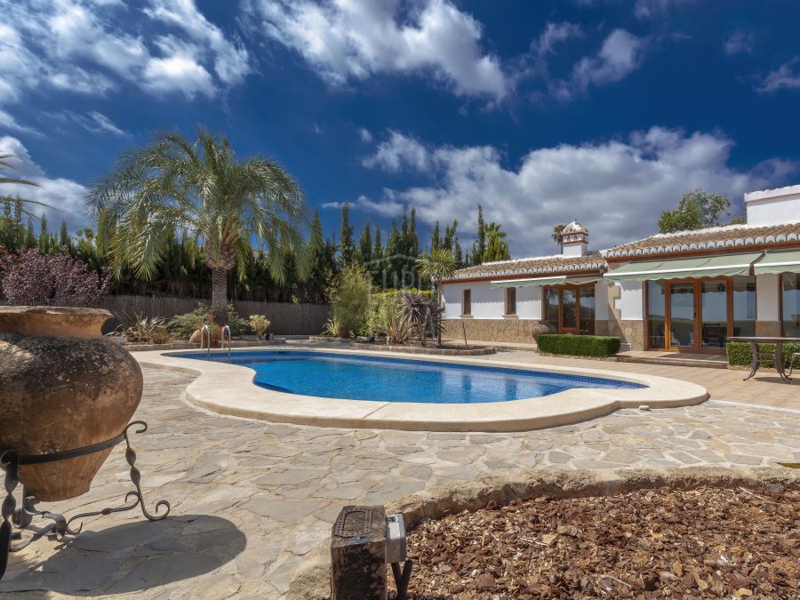 Villa for sale exclusively in La lluca in Jávea , close to Javea Golf