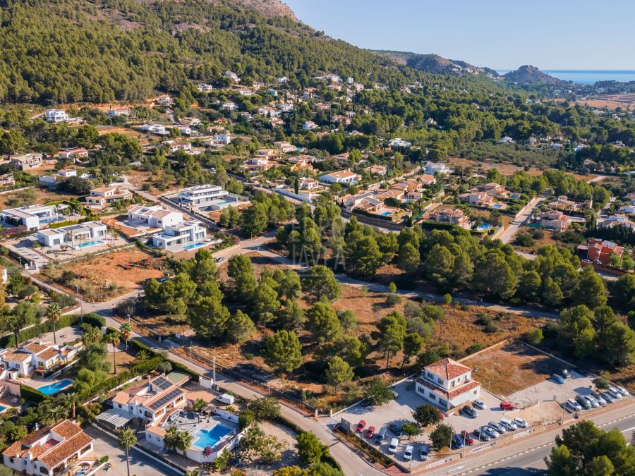 Casa Garroferal 12 - Single-family luxury villa project in the Montgó area with building permit granted