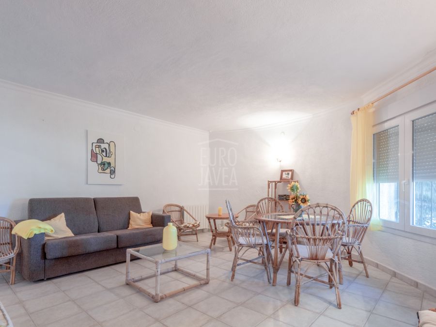 Traditional style villa for sale in Balcon al mar in Jávea