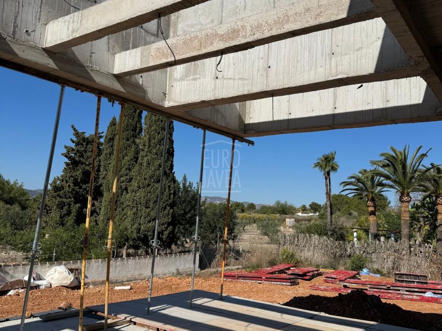 Villa under construction in the quiet area of Montgó Valls in Jávea, with open views