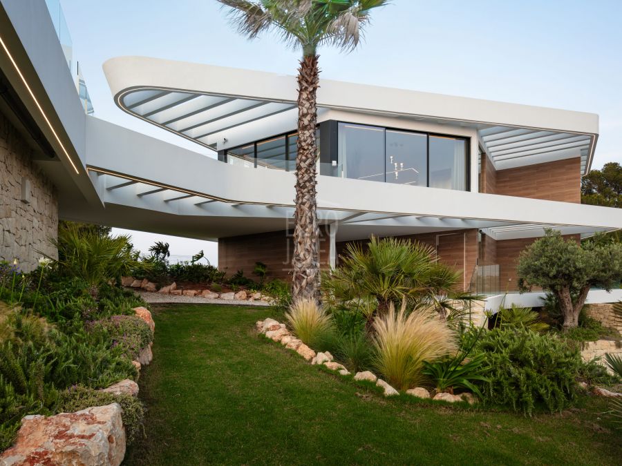 Proyecto de villa unifamiliar en la zona del Portichol en Jávea , con impresionantes vistas al mar y a la isla del Portichol