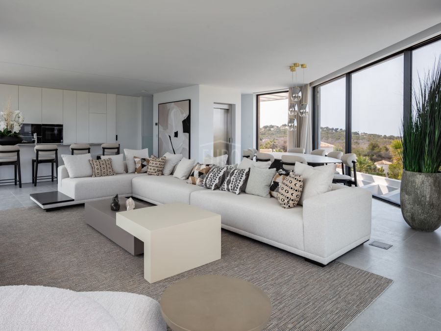 Proyecto de villa unifamiliar en la zona del Portichol en Jávea , con impresionantes vistas al mar y a la isla del Portichol