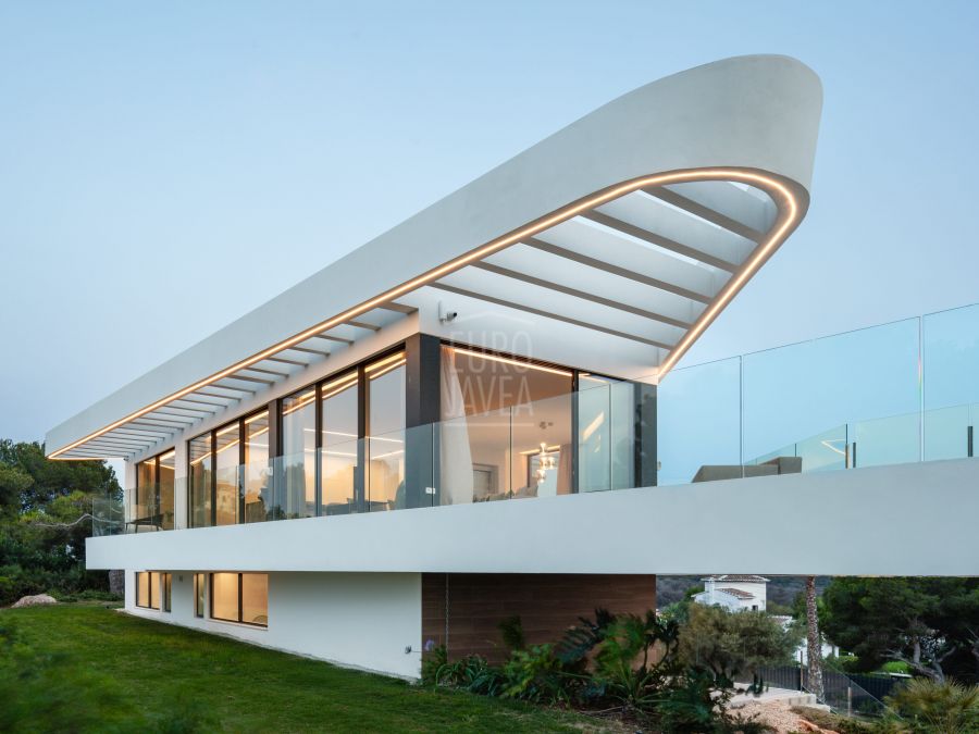 Proyecto de villa unifamiliar en la zona del Portichol en Jávea , con impresionantes vistas al mar y a la isla del Portichol