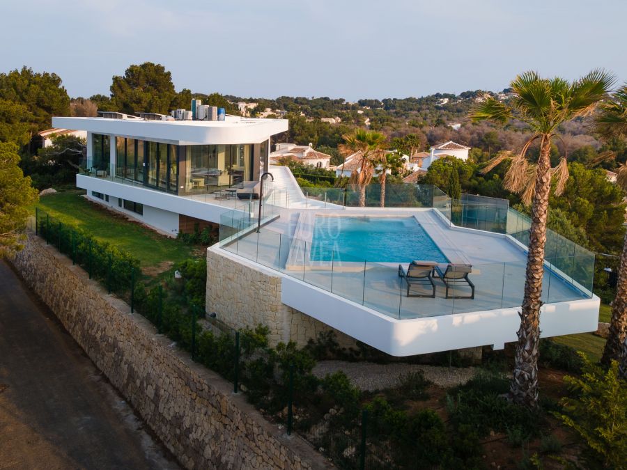 Proyecto de villa unifamiliar en la zona del Portichol en Jávea , con impresionantes vistas al mar y a la isla del Portichol