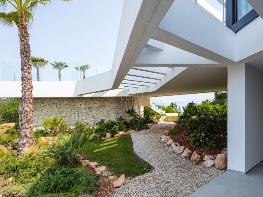 Proyecto de villa unifamiliar en la zona del Portichol en Jávea , con impresionantes vistas al mar y a la isla del Portichol