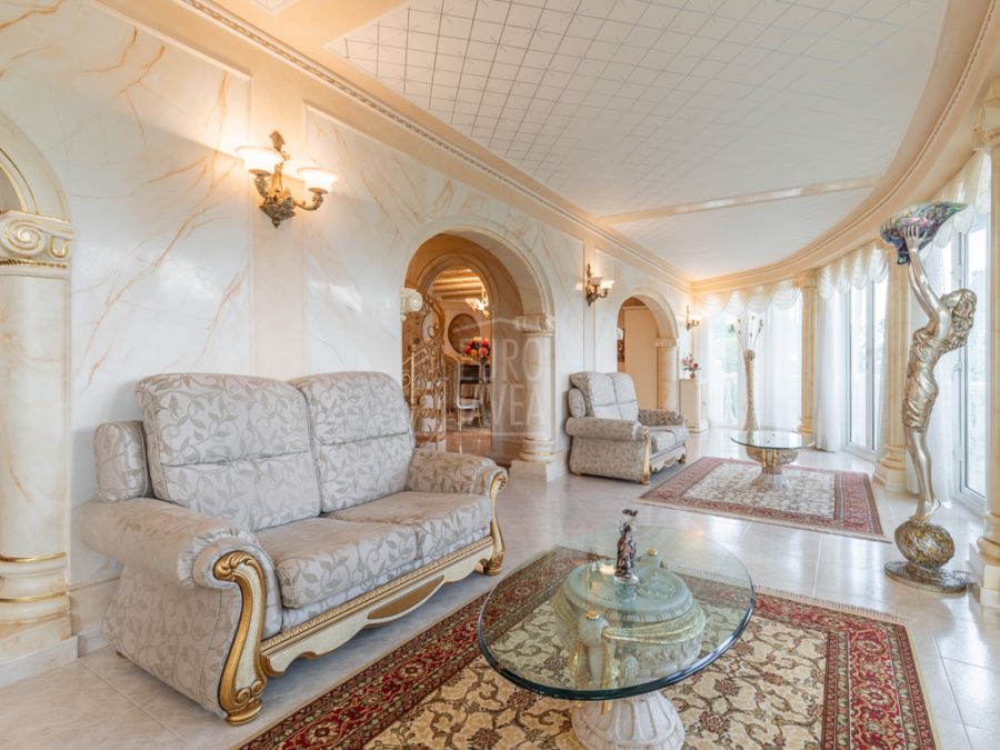 Set van 4 villa's met zeezicht te koop in Jávea, in de regio Adsubia. Ideaal als toeristisch of residentieel complex