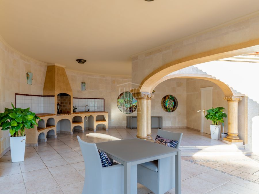 Set van 4 villa's met zeezicht te koop in Jávea, in de regio Adsubia. Ideaal als toeristisch of residentieel complex