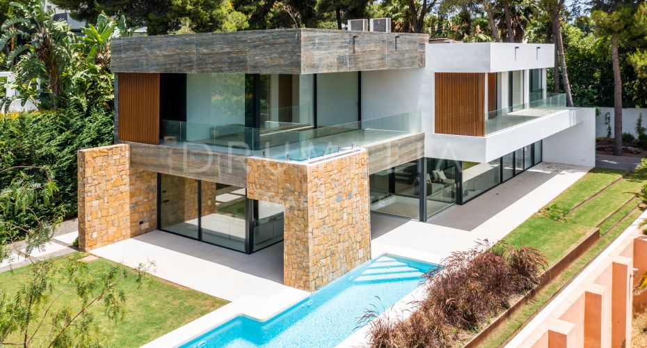 Villa Natura - New Extraordinary Modern House in Rocio de Nagüeles, Marbella Golden Mile
