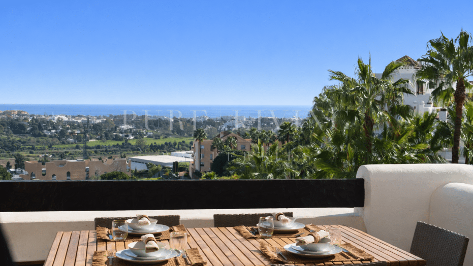 Appartement met zeezicht te huur in Lomas de Marques.