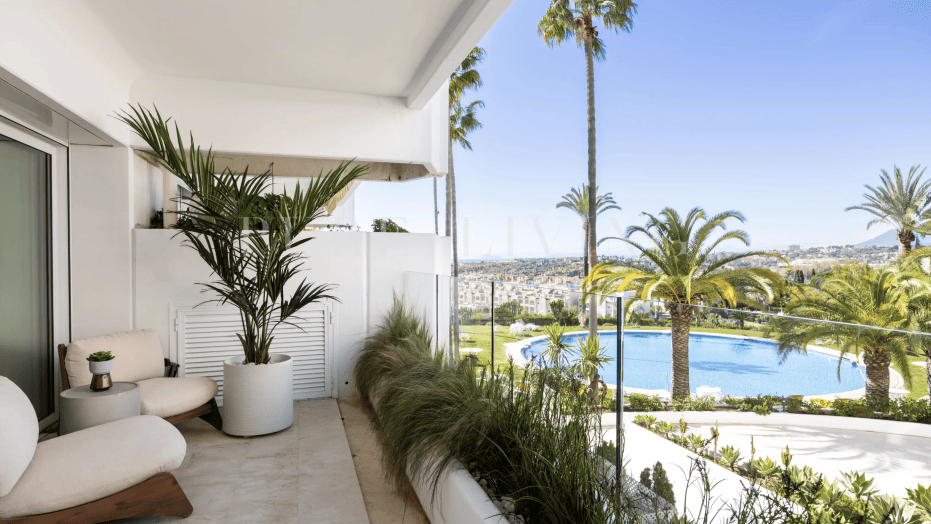 Arka Hill – Élégante Résidence avec Vue sur la Mer au Cœur de la Prestigieuse Golden Mile de Marbella