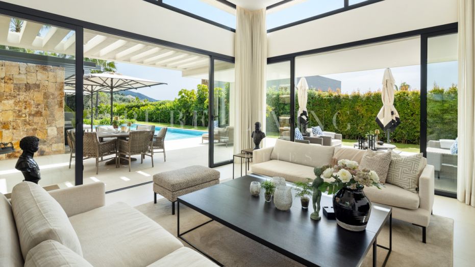 Anamaya 3 – Luxury Contemporary Villa in Nueva Andalucía, Marbella