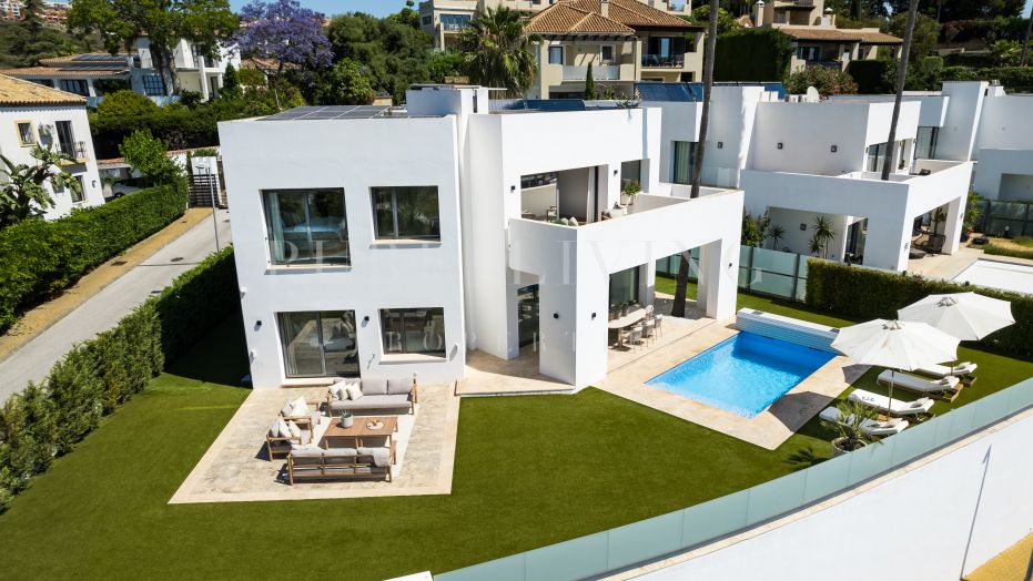 Villa Solara – Atalaya Fairways, Benahavís