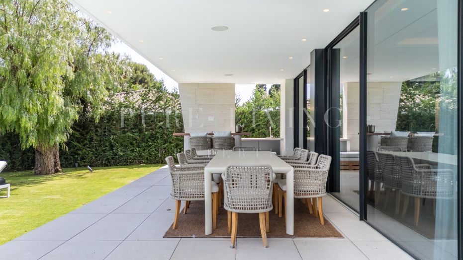 Exceptional villa in Los Monteros