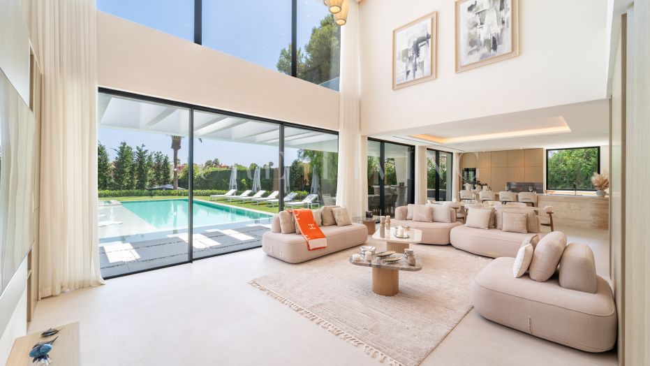 Exceptional villa in Los Monteros
