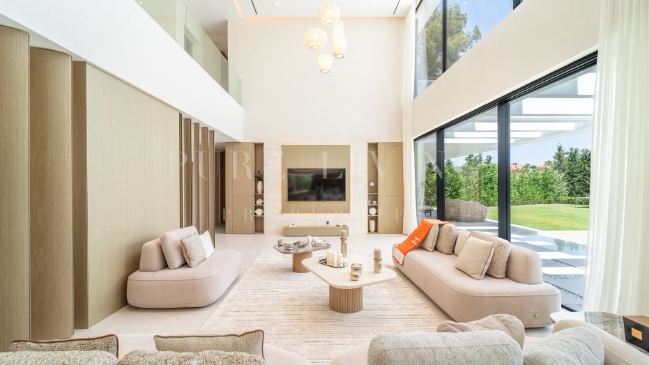 Exceptional villa in Los Monteros