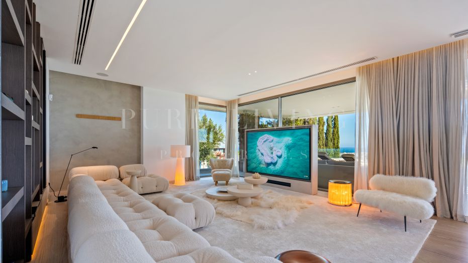 Villa Mare – Contemporary Luxury Villa in El Herrojo, Benahavís