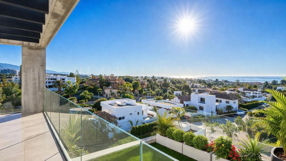 Gloednieuwe eigentijdse villa met 4 slaapkamers, panoramisch zeezicht & privézwembad in Nueva Andalucia