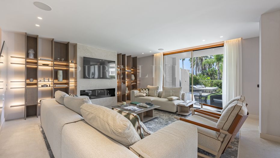 Beautifully renovated four-bedroom duplex apartment in Alcores del Golf.