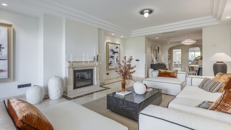 Elegant gemeubileerd appartement op de begane grond in Montebello Hills.