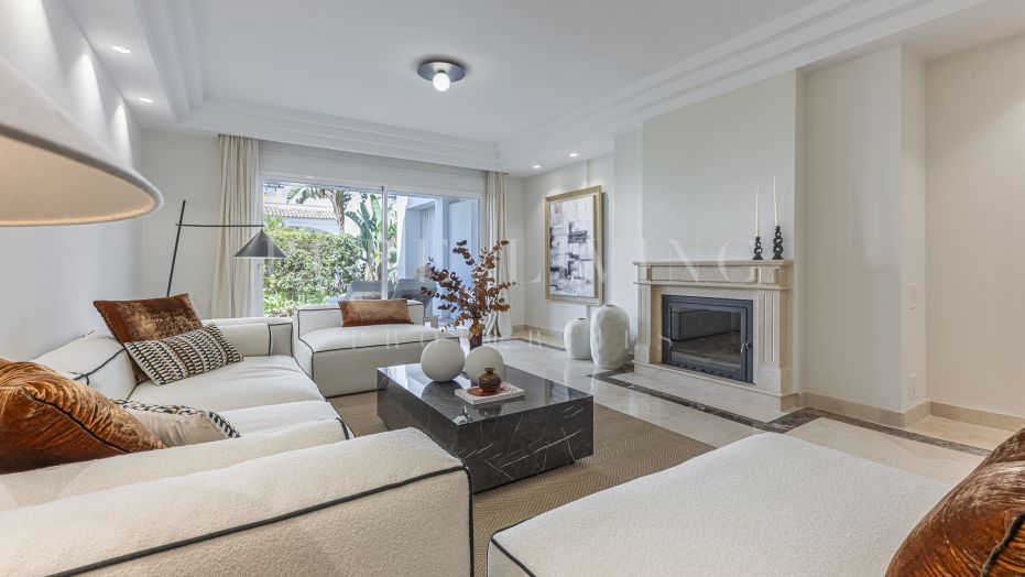Elegant gemeubileerd appartement op de begane grond in Montebello Hills.