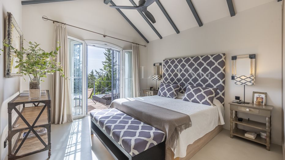 Maison de ville en première ligne du Guadalmina Golf Club