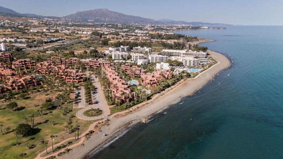 Stunning 3-Bedroom Penthouse Available from September – Long-Term Rental