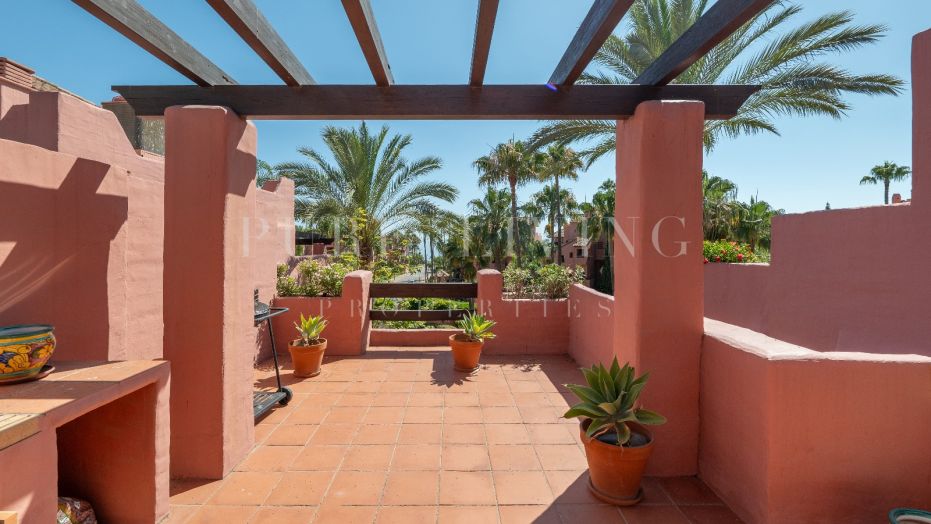 Stunning 3-Bedroom Penthouse Available from September – Long-Term Rental