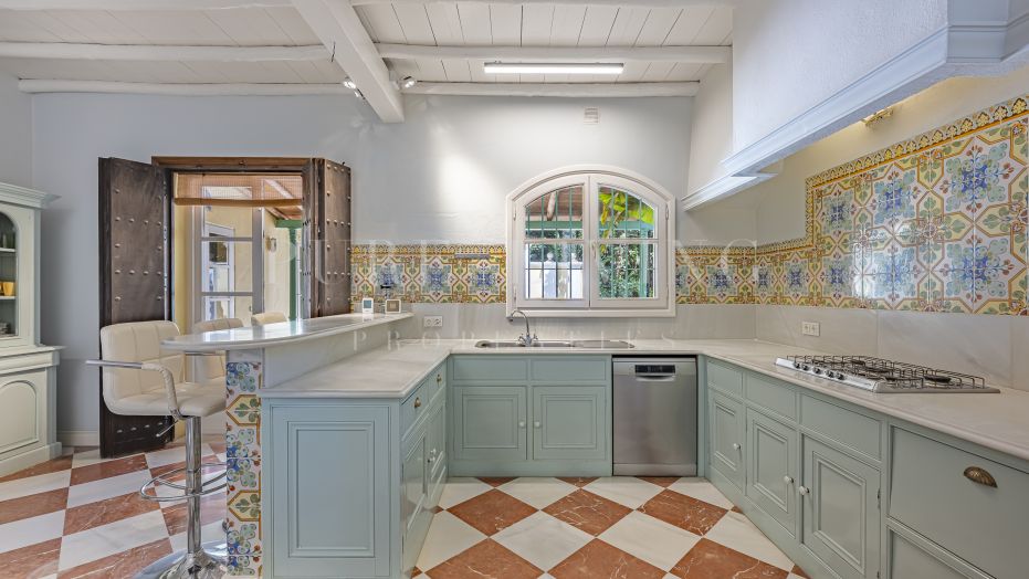 Villa pour une location à long terme à Marbella Ville, Marbella - Toutes les zones