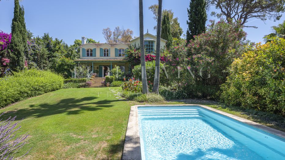 Villa pour une location à long terme à Marbella Ville, Marbella - Toutes les zones