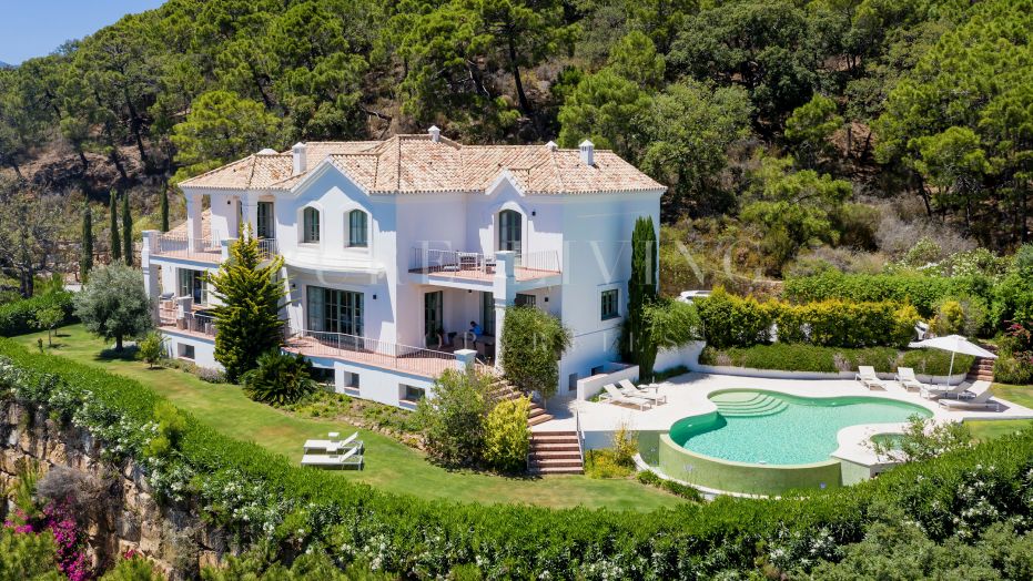 Beautiful 5 bedrooms villa in Marbella Club Hill Resort
