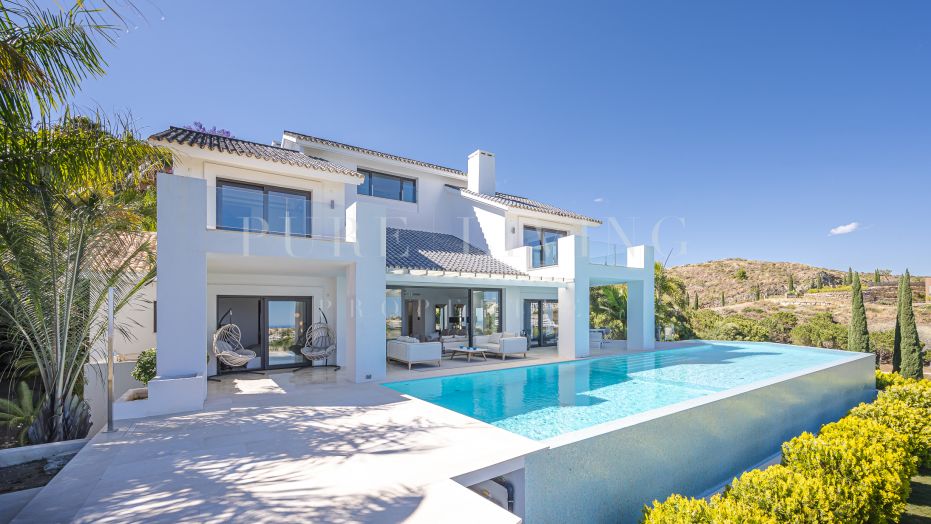 Luxury 6 bedroom villa with panoramic views located in a privileged area, Los Flamingos Benahavís