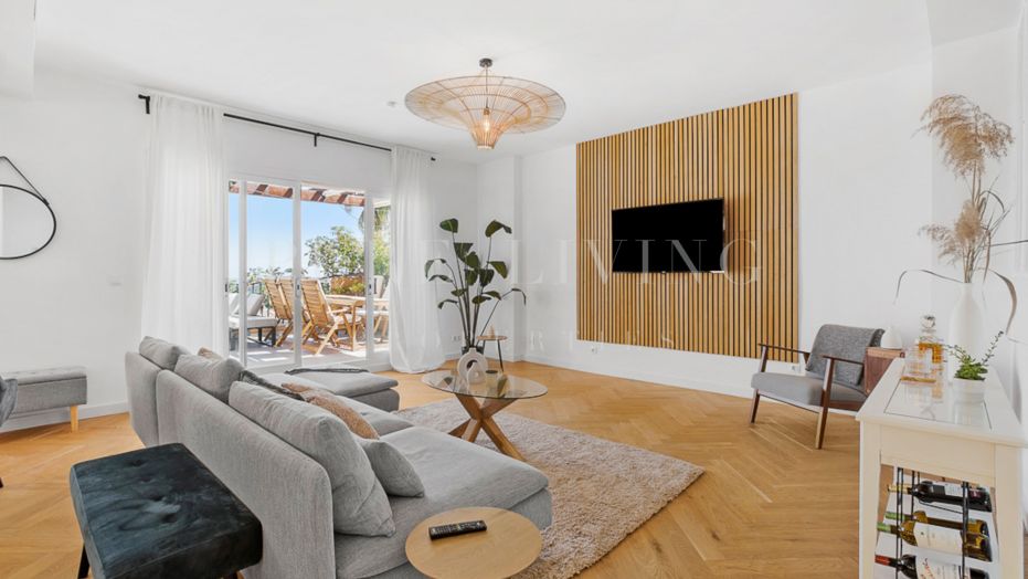 Appartement met prachtig zeezicht in Nueva Andalucía