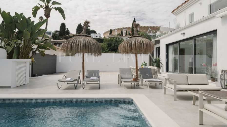 Moderna villa de lujo con piscina privada, ubicada perfectamente en Nueva Andalucía.