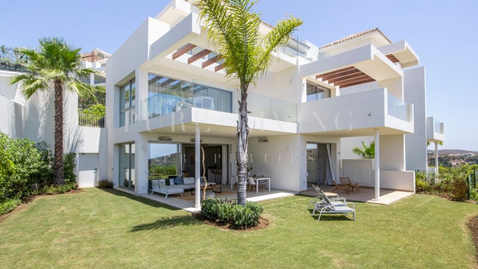 Appartement duplex en rez-de-chaussée avec vue sur la mer à Marbella Club Hills