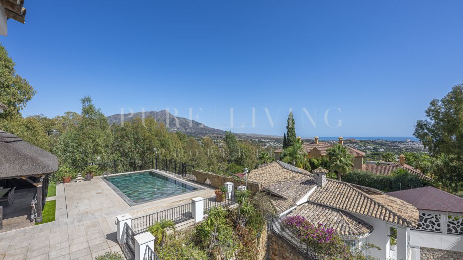 Villa El Herrojo: Luxury mountainside retreat