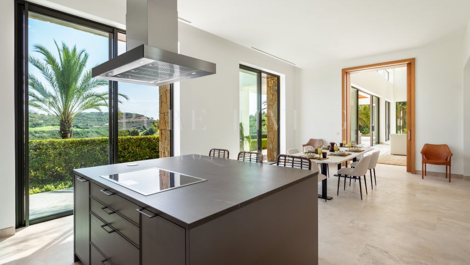 Sublime villa de six chambres dans la luxueuse Finca Cortesin, Casares