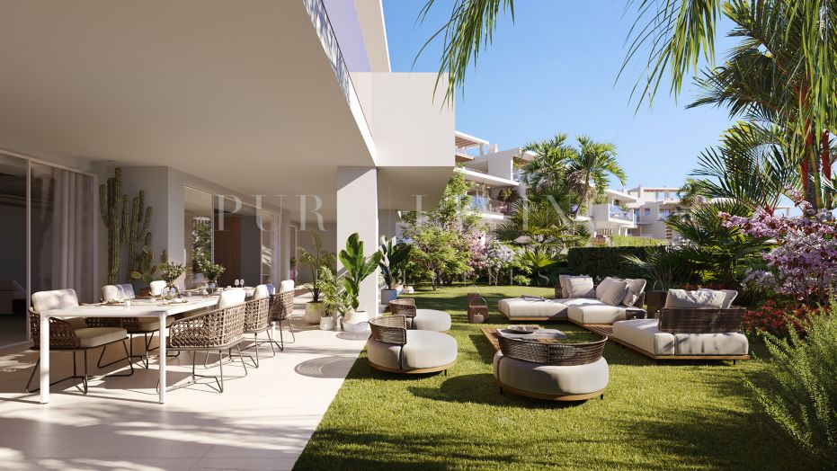 Exquis appartement au rez-de-chaussée d'une communauté exclusive et isolée dans le Golden Mile, Marbella.
