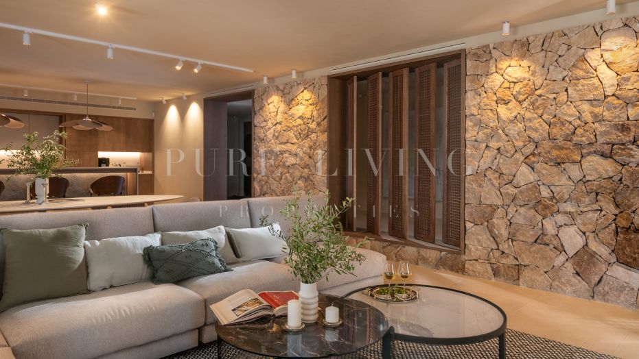 Luxe villa met vijf slaapkamers nabij het strand op toplocatie in Puerto Banús