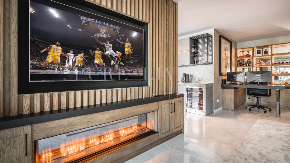 Begane grond in Japanese Garden, Marina Puente Romano.