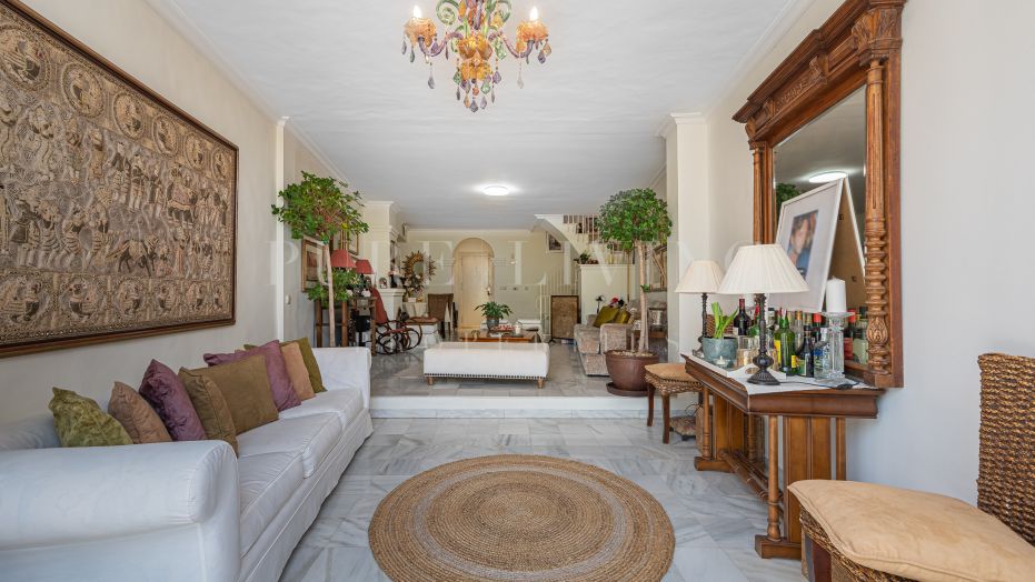 3 slaapkamer townhouse in Montepiedra met uitzicht op zee