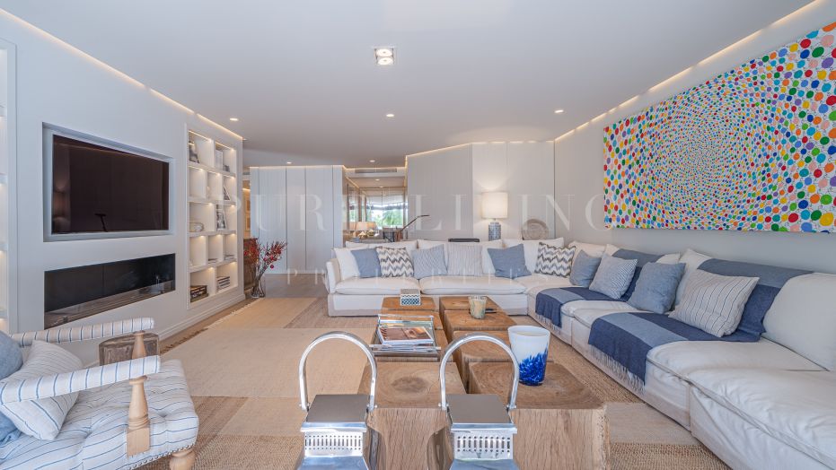 Prachtig Duplex Penthouse in de luxe Marina de Puente Romano.