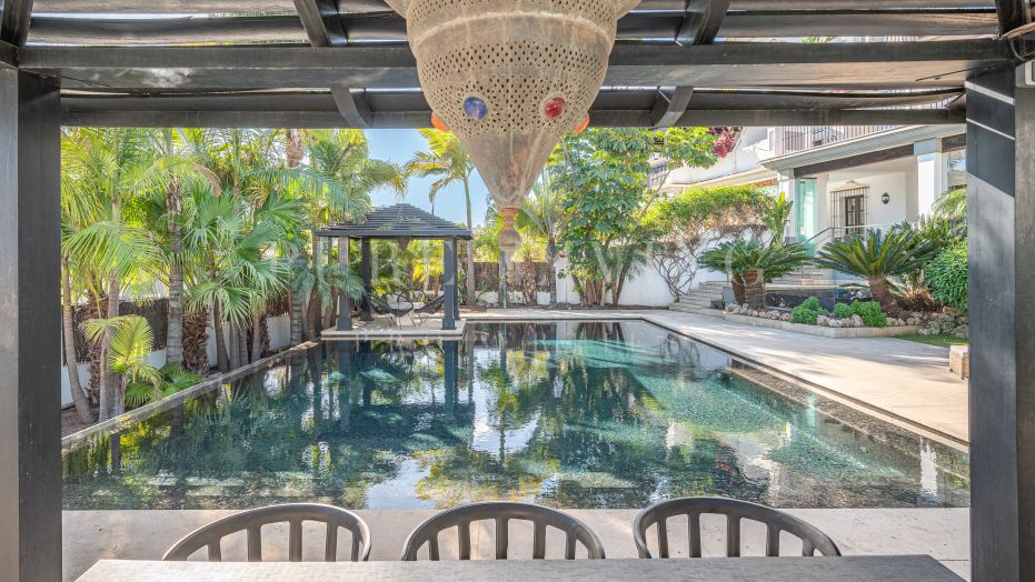 Exceptionnel appartement de 2 chambres dans un superbe emplacement avec piscine privée