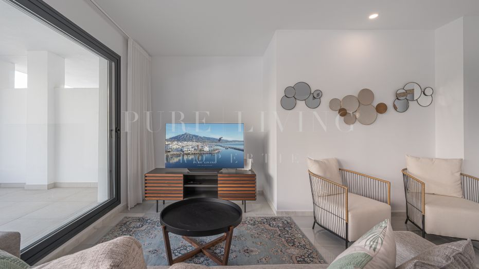 Uitstekende drie slaapkamer appartement gelegen in de nieuwe ontwikkeling Nazules, Golden Mile.