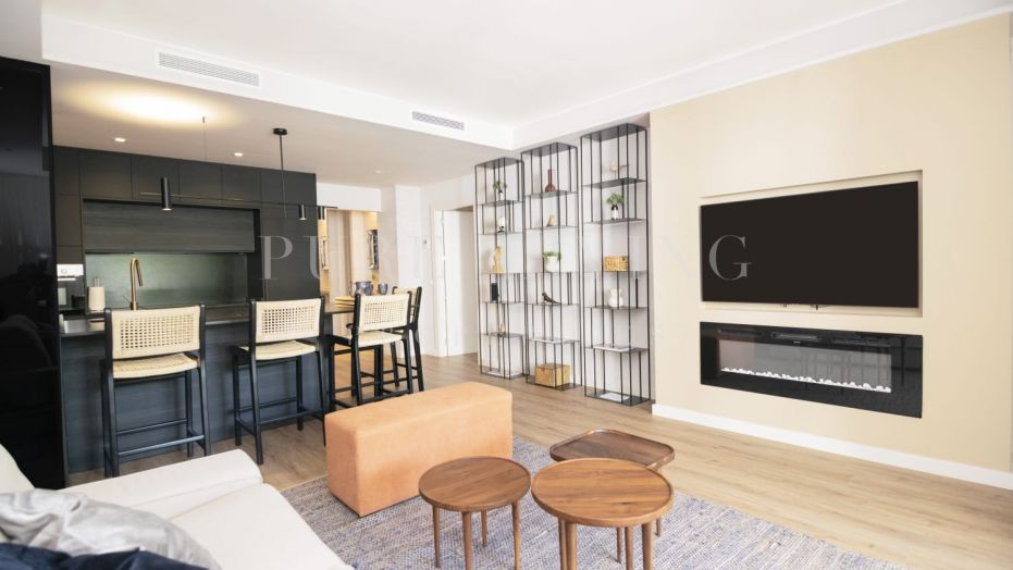 Elegant appartement met twee slaapkamers in Puente Romano.