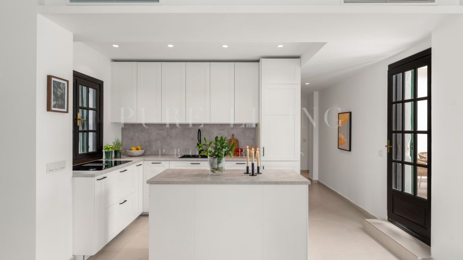 Casa Blanche – Appartement rénové à Aldea Blanca, Nueva Andalucía