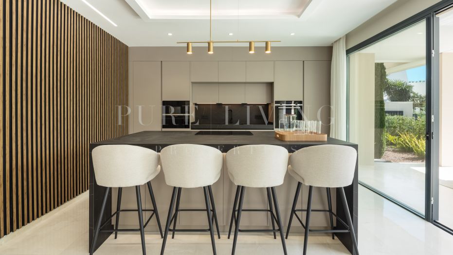 Villa Nara – Contemporary Luxury Villa in La Cerquilla, Nueva Andalucía