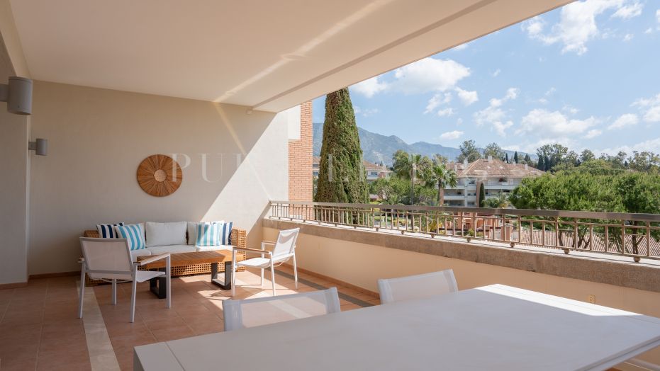 Prachtig drie slaapkamer luxe appartement in La Trinidad, Marbella Golden Mile