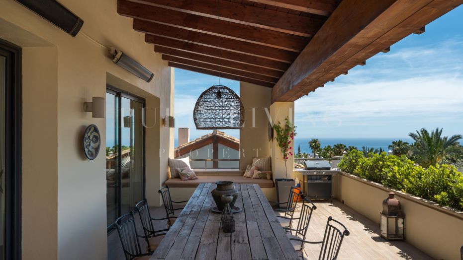 Modern duplex penthouse with stunning views